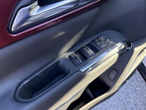 New 2026 Chevrolet Traverse RS image 11