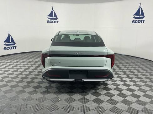 Used 2025 Kia K4 EX FWD image 5