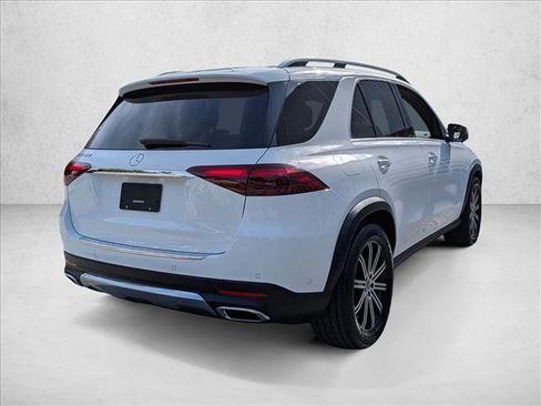 Used 2025 Mercedes-Benz GLE 350 4MATIC image 5