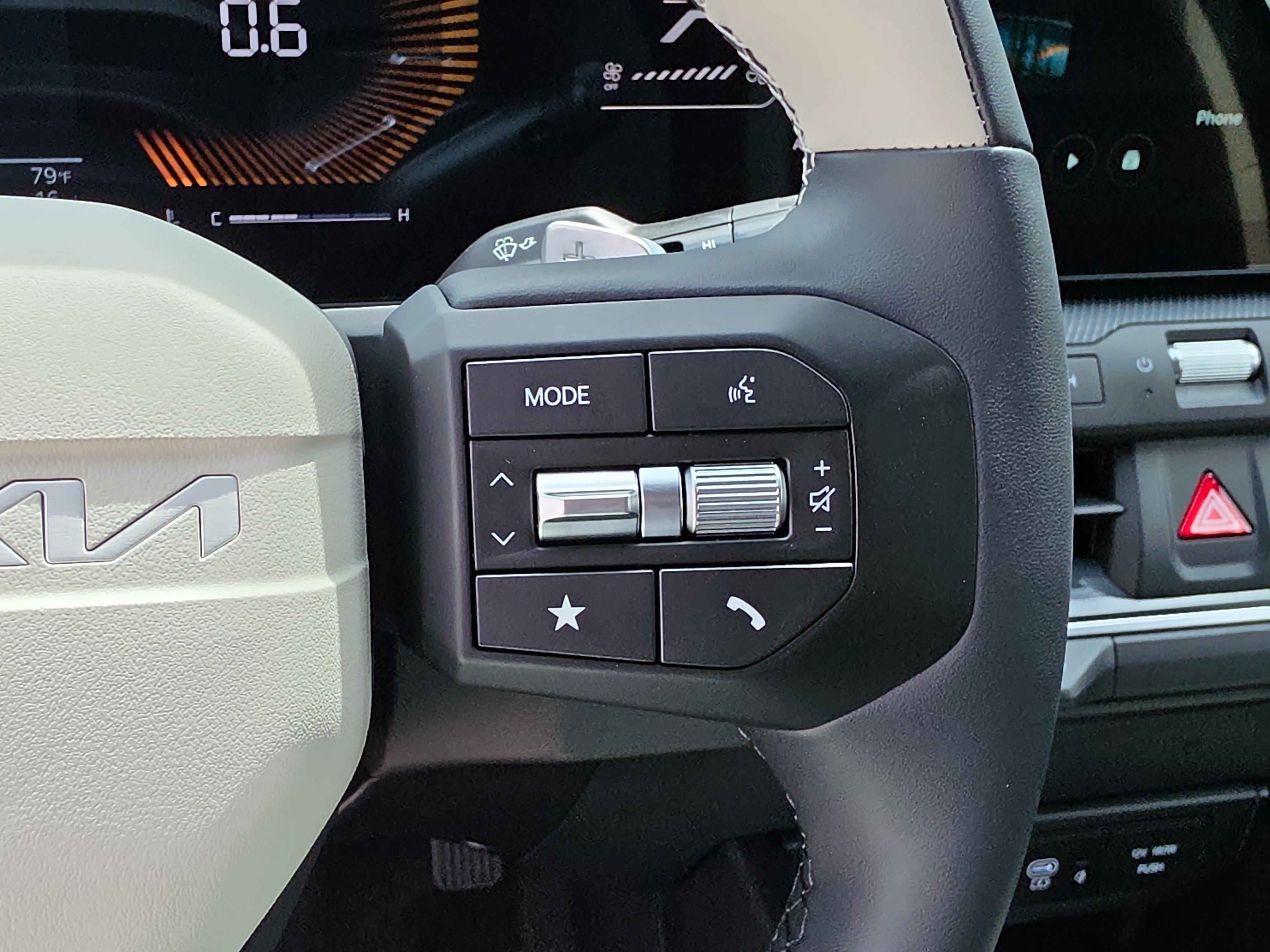 New 2026 Kia K4 EX FWD image 31