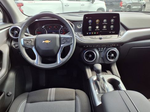 New 2025 Chevrolet Blazer LT w/ Convenience Package image 14