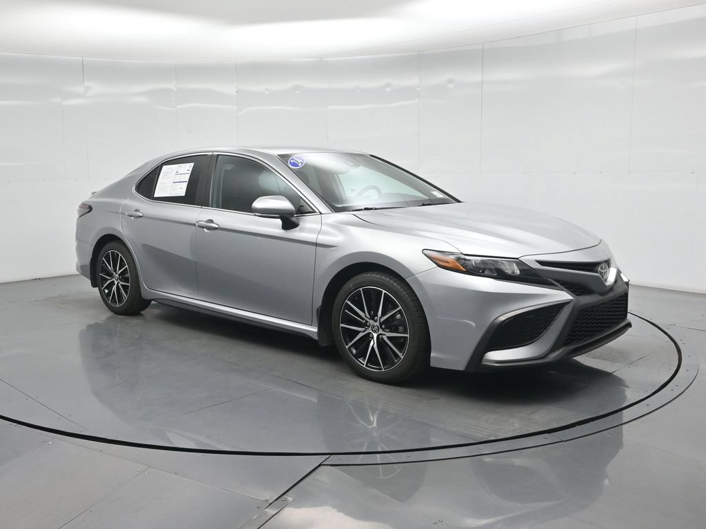 Used 2024 Toyota Camry SE w/ Convenience Package FWD image 44