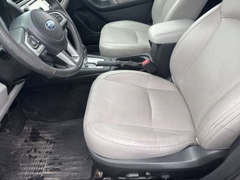 Used 2017 Subaru Forester 2.5i Limited AWD/4WD image 17