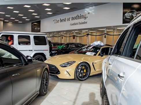 New 2026 Mercedes-Benz S 580 4MATIC Sedan image 32