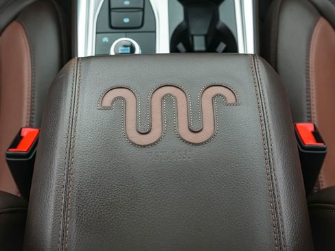 Certified 2023 Ford Explorer King Ranch w/ Technology Package AWD/4WD image 18