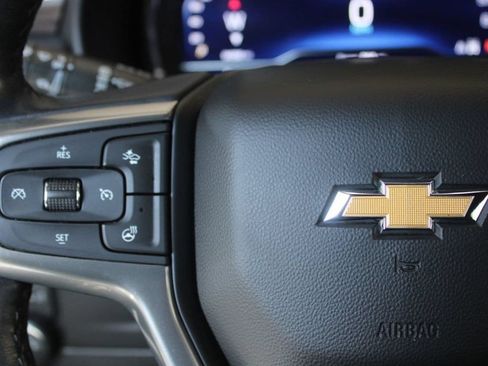 Used 2022 Chevrolet Tahoe LT w/ Luxury Package AWD/4WD image 33