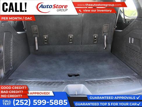 Used 2021 Chevrolet Suburban LT RWD image 10
