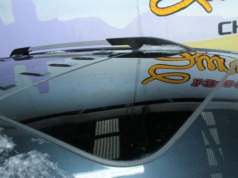 Used 2020 GMC Acadia SLE w/ GMC Pro Grade Package image 5