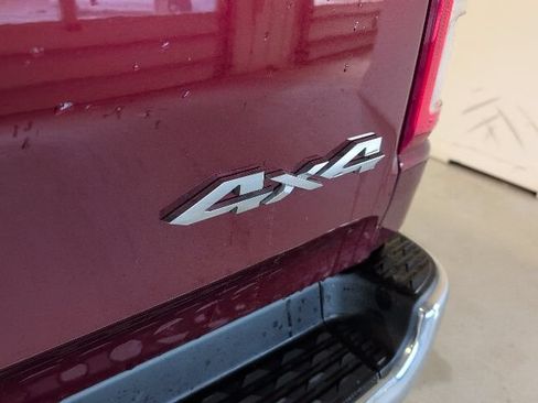 Used 2022 RAM 1500 Big Horn AWD/4WD image 35