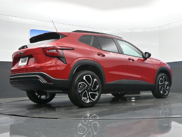 New 2026 Chevrolet Trax RS w/ Driver Confidence Package FWD image 21