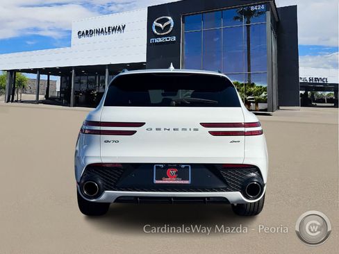 Used 2024 Genesis GV70 2.5T w/ Sport Prestige Package image 7