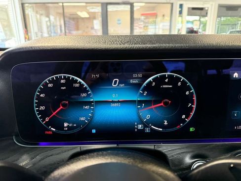 Used 2023 Mercedes-Benz E 350 Sedan image 15