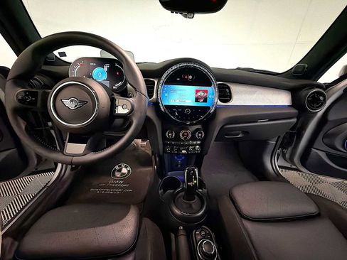 Used 2024 MINI Cooper S FWD image 14