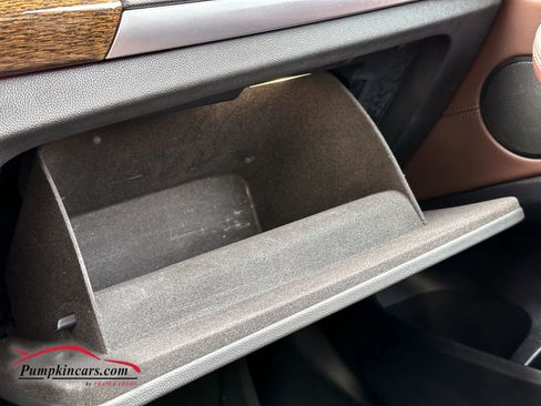 Used 2019 BMW X3 xDrive30i w/ Premium Package image 22