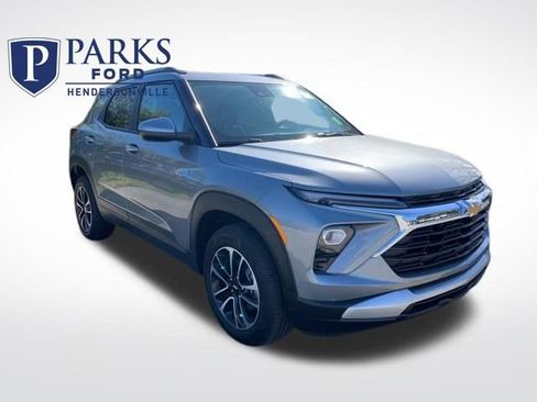 Used 2026 Chevrolet TrailBlazer LT w/ Driver Confidence Package image 1