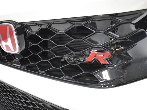 Used 2025 Honda Civic Type R image 13