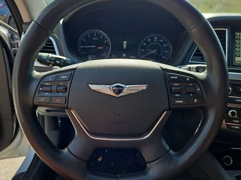 Used 2017 Genesis G80 3.8 w/ Option Group 02 image 30