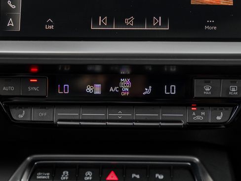 Used 2022 Audi A3 2.0T Premium Plus image 12