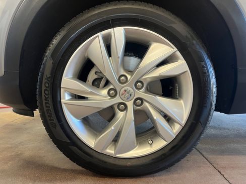 Used 2024 Buick Encore GX Preferred w/ Comfort Package AWD/4WD image 15