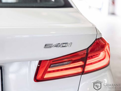 Used 2019 BMW 540i xDrive image 15