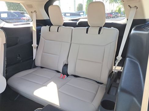 Certified 2021 Ford Explorer Limited w/ Hybrid Equipment Group 310A image 16