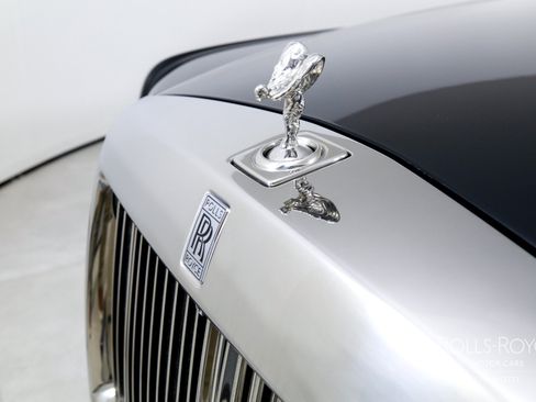 Used 2020 Rolls-Royce Phantom Sedan RWD image 47