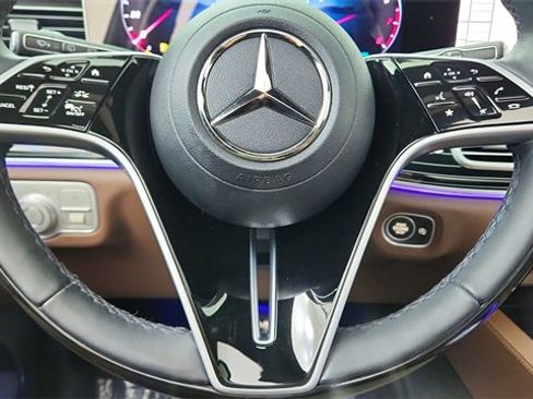 Used 2025 Mercedes-Benz GLS 450 4MATIC image 44