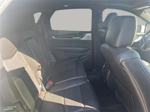 Used 2023 Cadillac XT5 Premium Luxury image 26