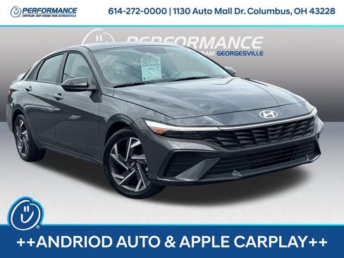 Used 2025 Hyundai Elantra Sport FWD image 1