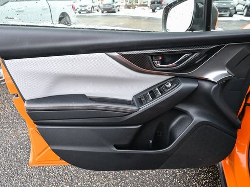 Used 2018 Subaru Crosstrek 2.0i Limited w/ Popular Package #3 image 17