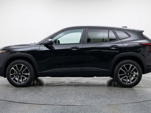 Used 2025 Chevrolet TrailBlazer LT FWD image 5