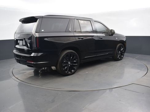 Certified 2026 Cadillac Escalade Platinum Sport image 6