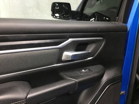 Used 2021 RAM 1500 Big Horn AWD/4WD image 14