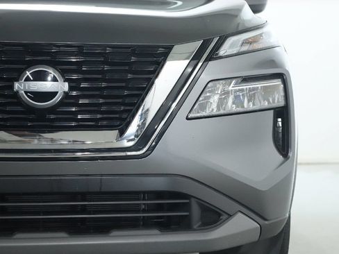 Certified 2023 Nissan Rogue SV AWD/4WD image 8