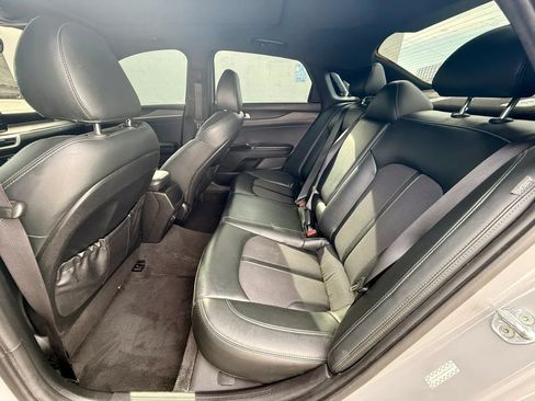 Used 2022 Kia K5 GT-Line w/ GT-Line FWD Premium Package image 9