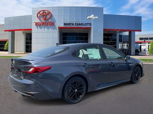 New 2026 Toyota Camry SE FWD image 8