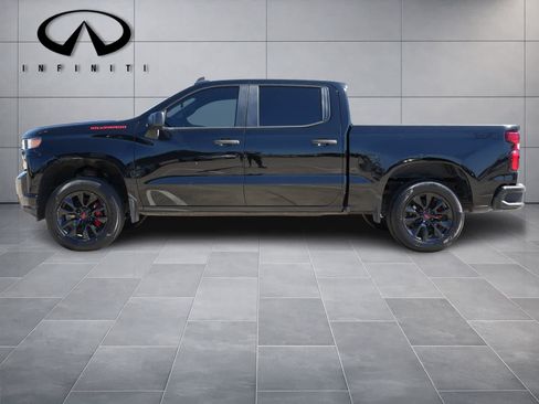 Used 2020 Chevrolet Silverado 1500 Custom w/ Custom Value Package RWD image 4