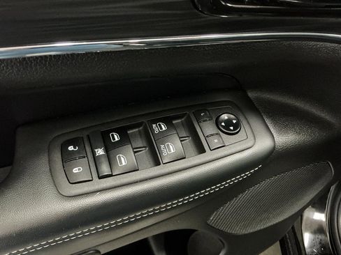 Used 2021 Jeep Grand Cherokee Limited w/ Quick Order Package 28K 80th AWD/4WD image 17