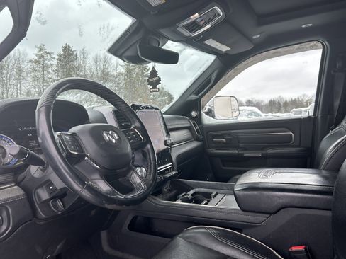 Used 2020 RAM 2500 Limited image 11