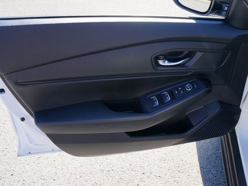 Certified 2025 Honda Accord SE image 14