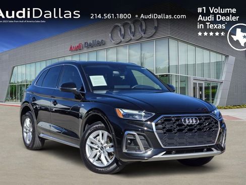 Certified 2023 Audi Q5 2.0T Premium w/ Convenience Package image 1