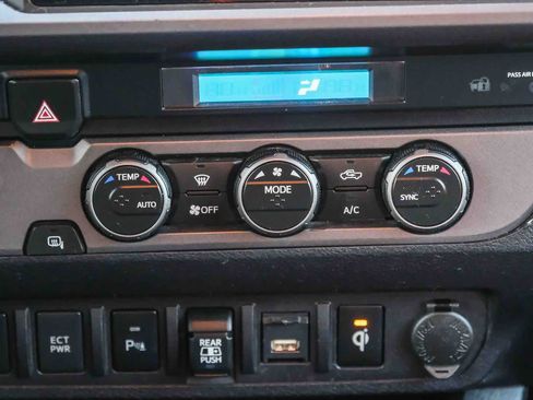 Certified 2021 Toyota Tacoma TRD Sport w/ Technology Package RWD image 13