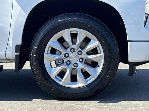 Used 2023 Chevrolet Silverado 1500 Custom RWD image 30