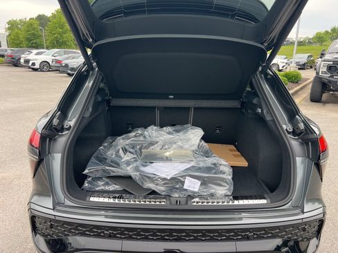 New 2026 Audi Q3 quattro 2.0T AWD/4WD image 26