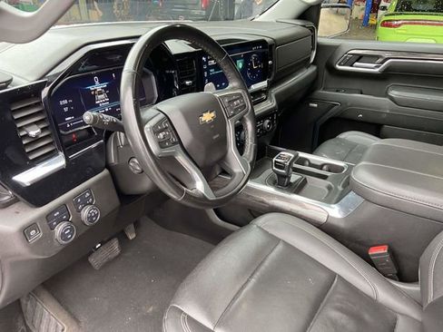 Used 2023 Chevrolet Silverado 1500 LTZ w/ LTZ Convenience Package II image 17
