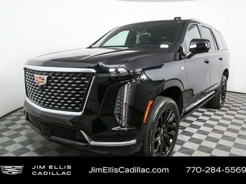 Certified 2026 Cadillac Escalade Luxury image 34