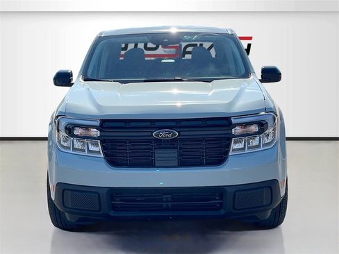 Used 2024 Ford Maverick Lariat w/ Black Appearance Package image 2