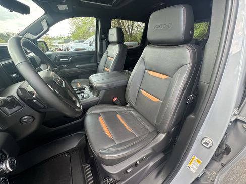 Certified 2024 GMC Sierra 1500 AT4 w/ Technology Package AWD/4WD image 13