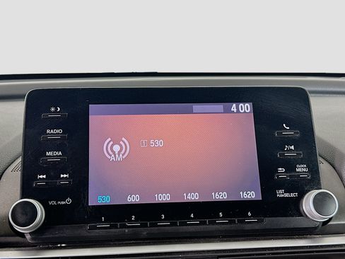 Used 2018 Honda Accord LX image 19