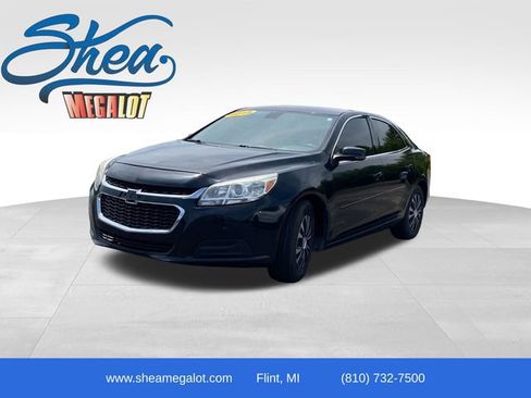 Used 2015 Chevrolet Malibu LT FWD image 1